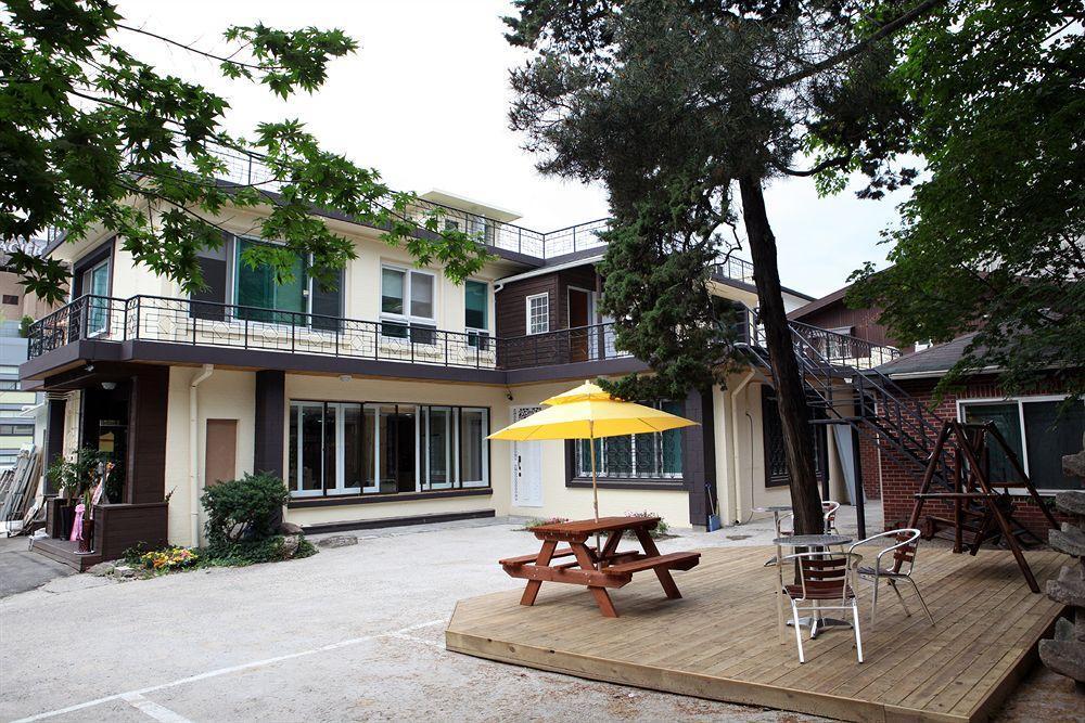 24 Guesthouse Namsan Garden Soul Exteriér fotografie